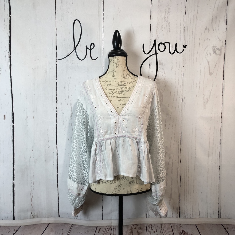 SALE Host Pick NWT Free People Lace Top Medium - Picture 2 of 8